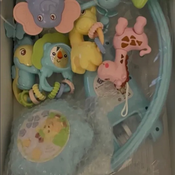 Crib mobile for pack and play - Picture 7 of 16